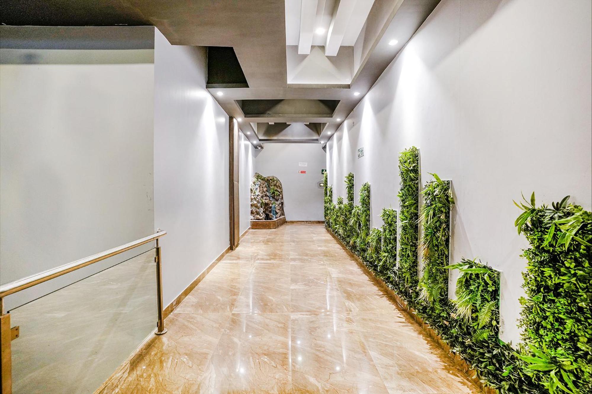 Fabhotel Zara Grand Mumbai Bagian luar foto