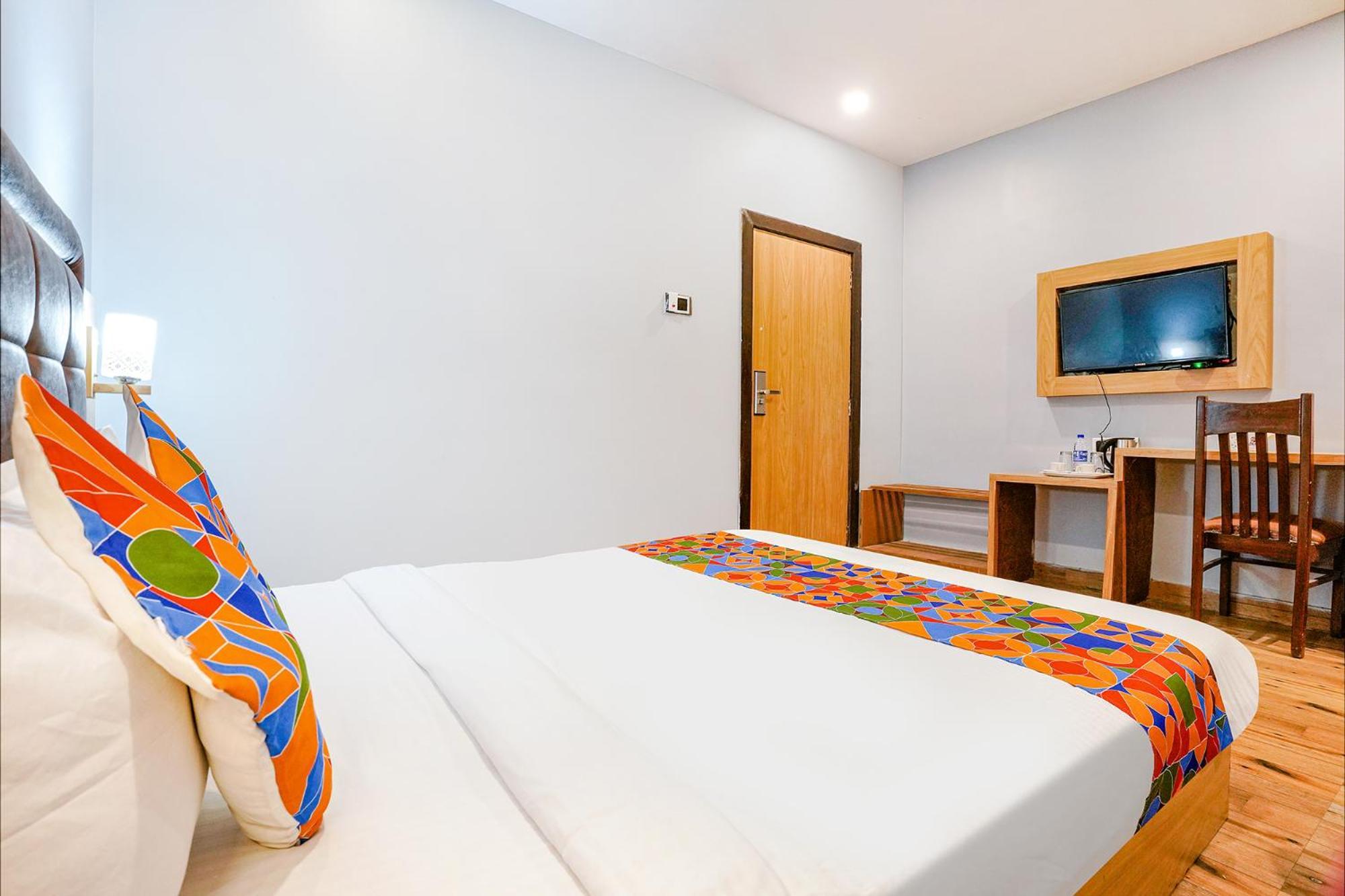 Fabhotel Zara Grand Mumbai Bagian luar foto