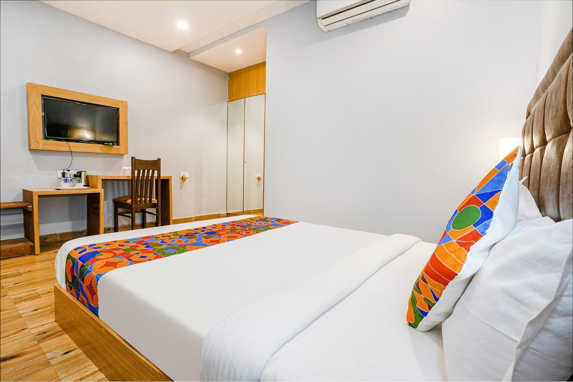 Fabhotel Zara Grand Mumbai Bagian luar foto